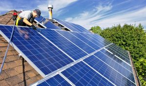 Service d'installation de photovoltaïque et tuiles photovoltaïques à Quissac